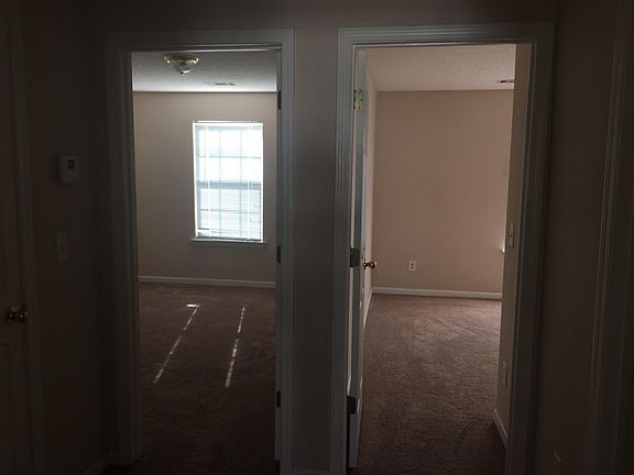 2 Bedrooms side by side