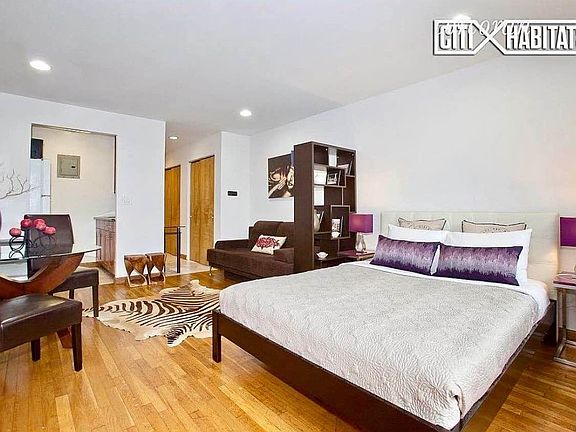 2nd image of 370 W 30th St APT 6C