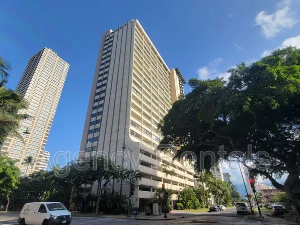 2092 Kuhio Ave APT 1206, Honolulu, HI 96815