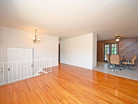 5th image of 3523 Concord Dr