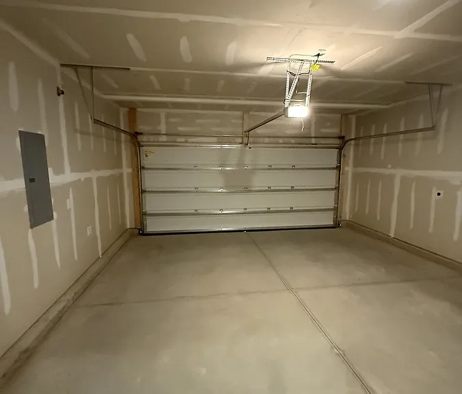 1051 Atterlee Ln — Photo 21
