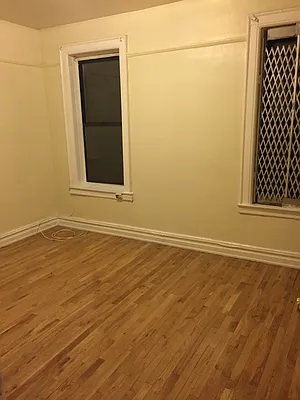 Rented by Smart NY Realty LLC | media 12