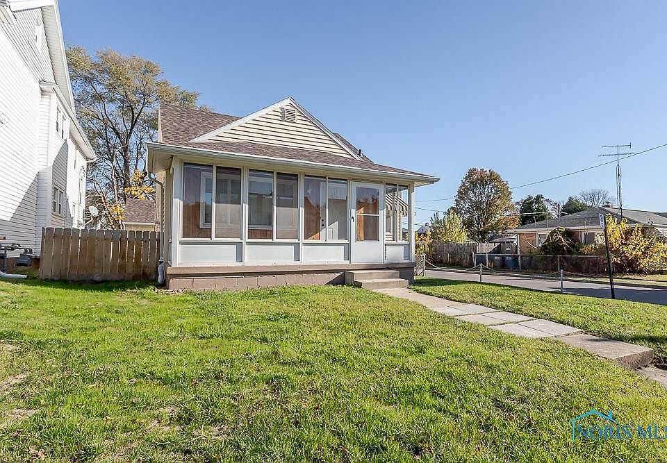 1st image of 4404 Walker Ave