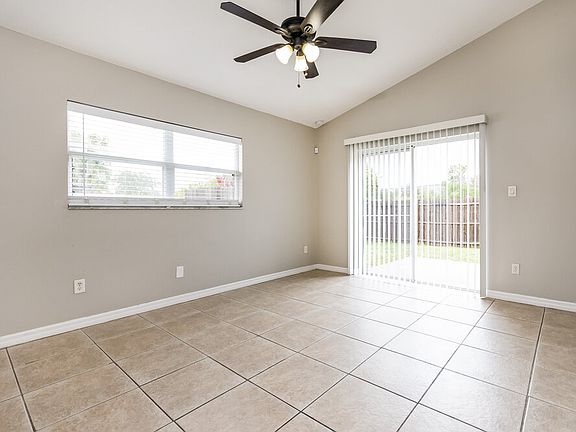 5th image of 10750 Goldfish Cir