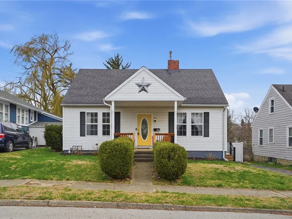 570 N Walnut St, Wilmington, OH 45177