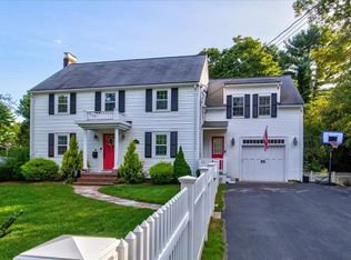 583 Common St, Walpole, MA 02081