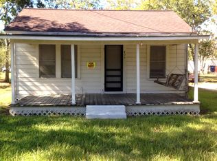 406 E Devers Ave, Ganado, TX 77962