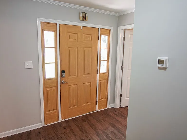 344 Stagecoach Way — Photo 2