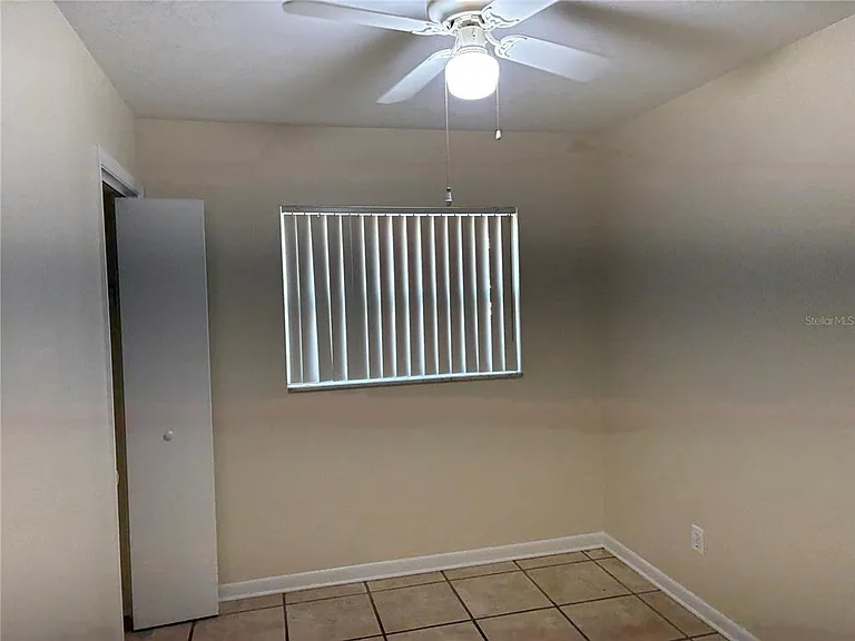 4119 W La Salle St — Photo 14