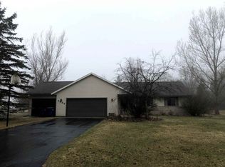 5433 Claret Dr, Stevens Point, WI 54482