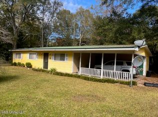 1074 Brookley St, Jackson, MS 39212