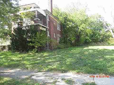 4062 Carter