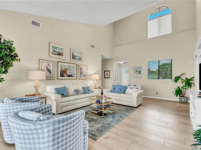 2560 NW Seagrass Dr #6B — Photo 6
