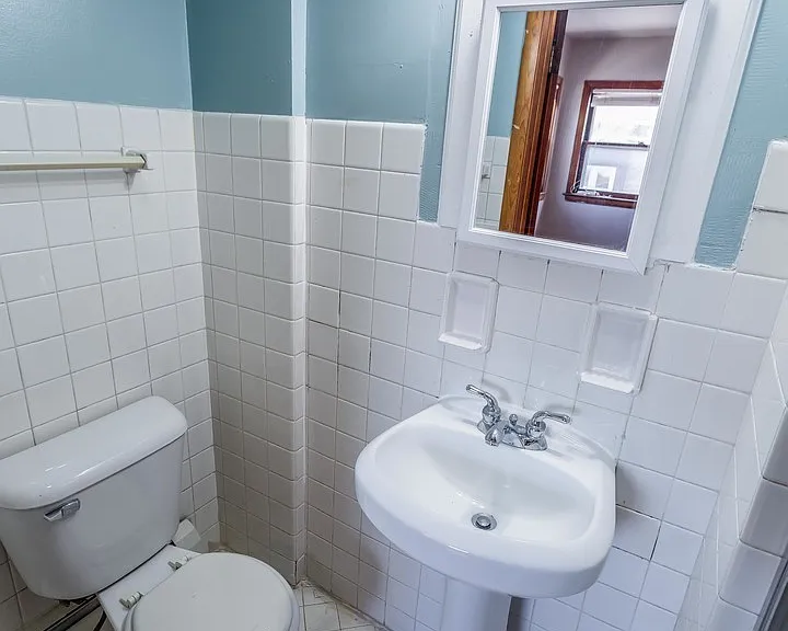1027 Dunlop Ave #2 — Photo 8