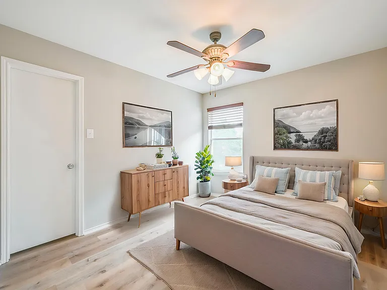 5435 Jacob Dr — Photo 16