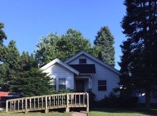 302 W Madison St, Belvidere, IL 61008