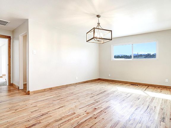5th image of 77 Camino Alto