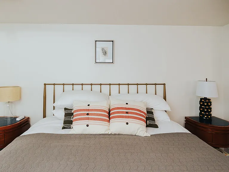 1614 Eastern Ave #1 — Photo 3