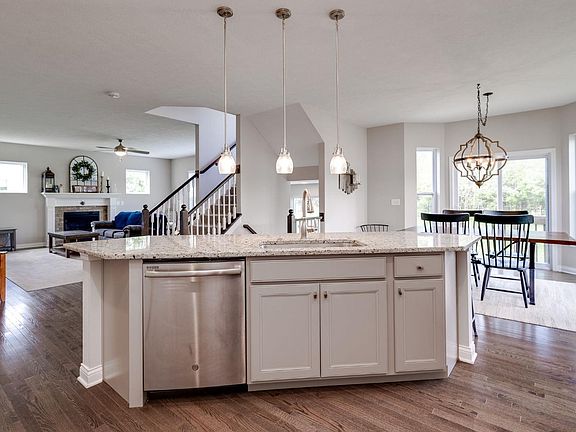 4th image of 364 Brier Creek Dr