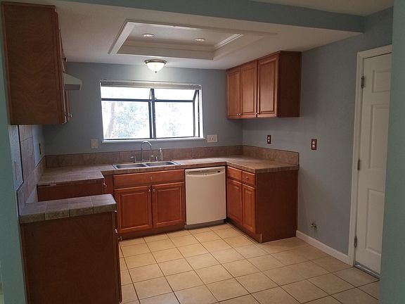3rd image of 3420 San Gabriel Ct