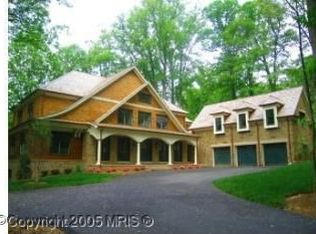 7110 Pyle Rd, Bethesda, MD 20817