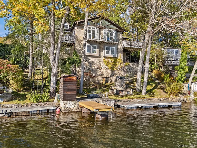 50 Cove Rd — Photo 28