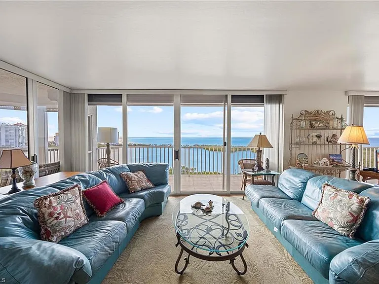 5550 Heron Point Dr #1201 — Photo 2