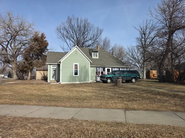 307 Railroad St, Belle Fourche, SD 57717