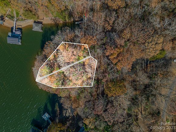 3rd image of 198 Loblolly Dr