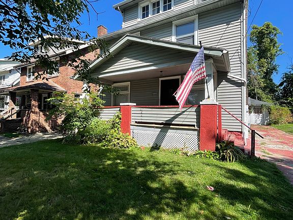 2nd image of 770 Crandall Ave