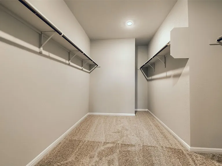 603 Bluffview Dr — Photo 15