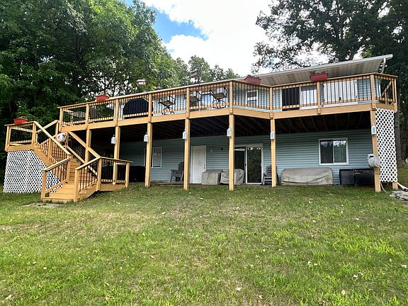3rd image of 13887 Keiber Rd NE