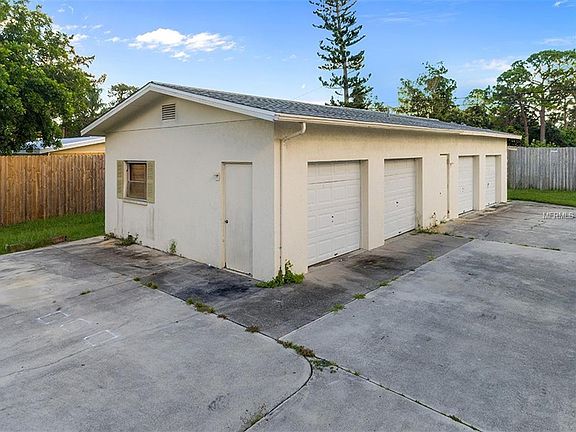 4th image of 1481 Lemon Bay Dr
