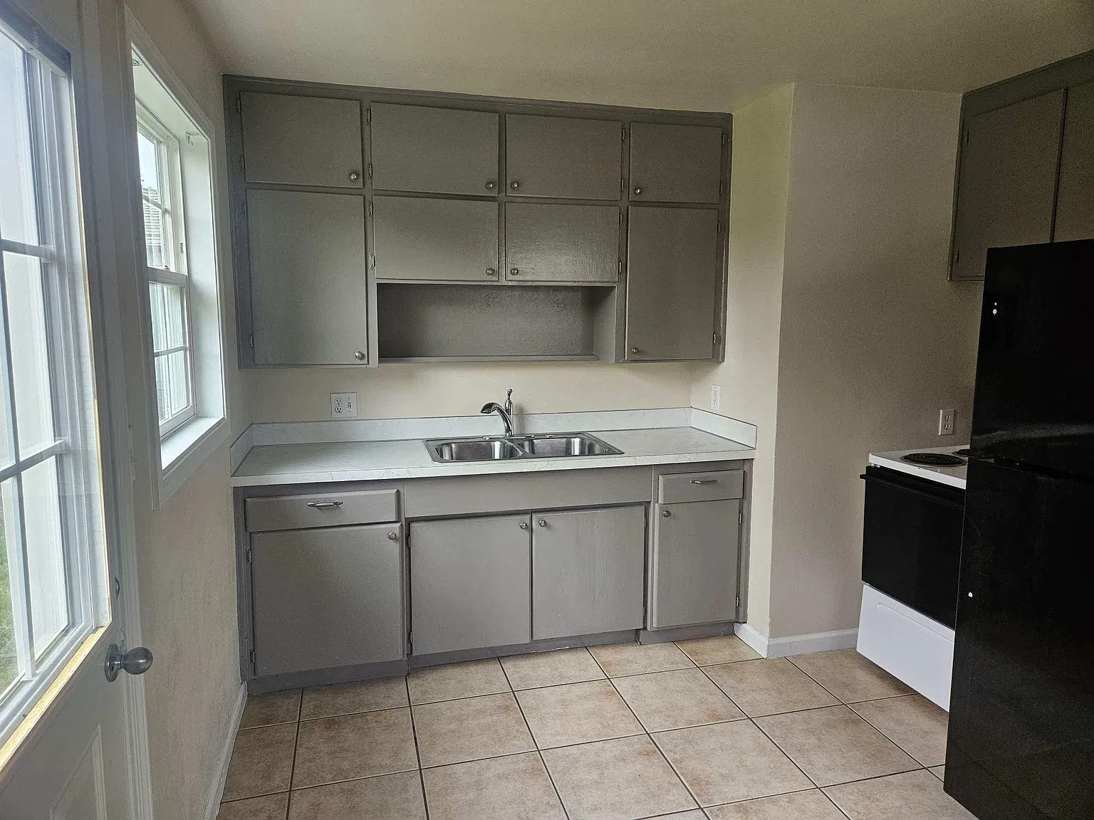 2 bed, $1,645 — Photo 4