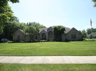 2350 Stonewood St, Avon, OH