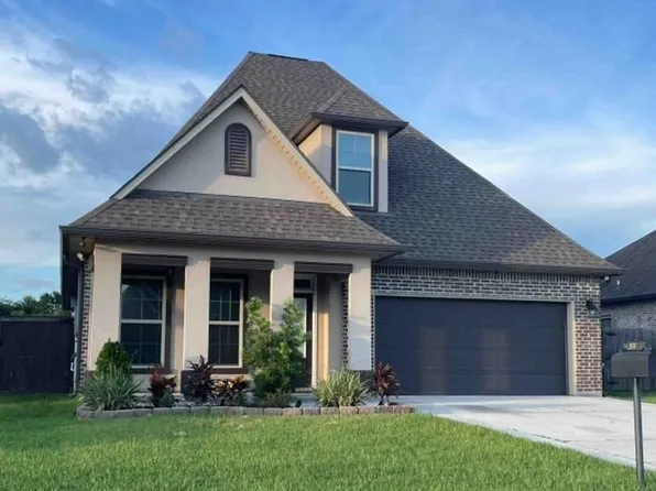 301 Highland Oaks Ave, Gray, LA 70359