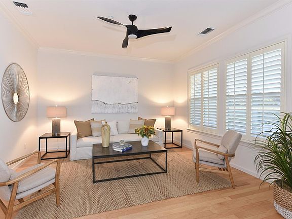 2nd image of 101 Old Vine Way