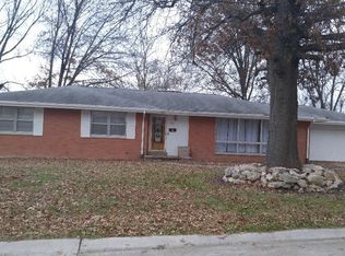 102 Grove St, Wentzville, MO 63385
