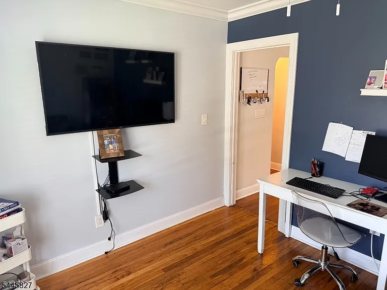 136 Belmohr St #1 — Photo 11