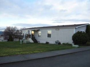 715 SW Crestview Way, Troutdale, OR 97060