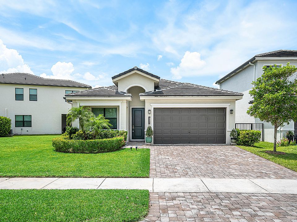 1st image of 6053 Oceanaire Way