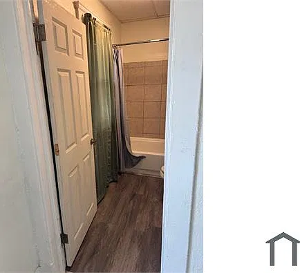 4 bed, 2209 sqft, $1,300 — Photo 2