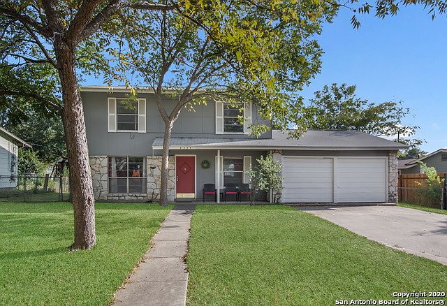 1st image of 4334 Parkwood Dr