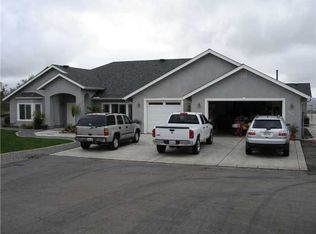 18663-65 Oak Ridge Ln, Ramona, CA 92065