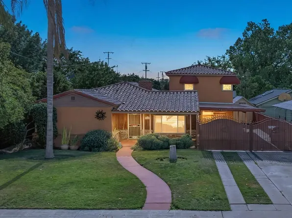2218 N Arthur Ave, Fresno, CA 93705