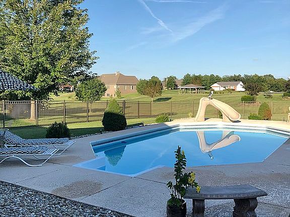 2 private acres