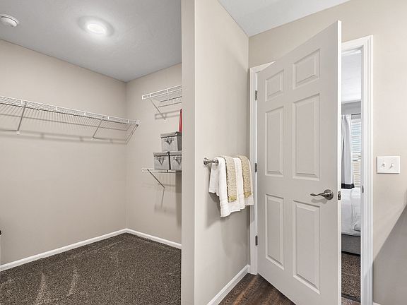 Enjoy an En-Suite Bathroom and Closet in Your Main Bedroom