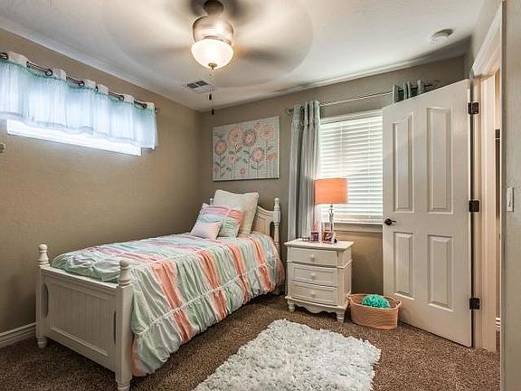 5th image of 1713 Bull Ring St