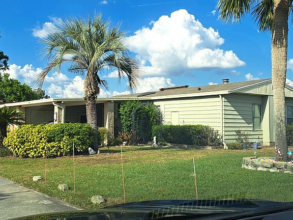 2nd image of 151 Country Ln