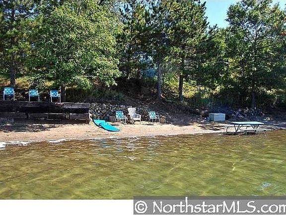 3rd image of 2543 Lake Elmo Ave N